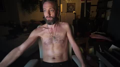 Snapshot of zaddy2jaylicks chatting on 05-17-26, 11:28 Zaddy2Jaylicks online show from 05-17-26, 11:28
