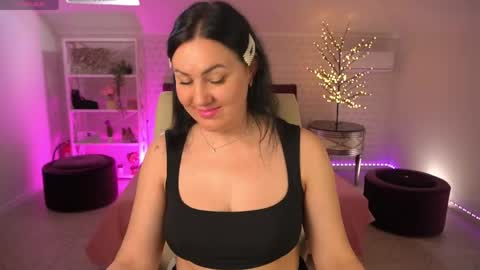 Zafiramoonn online show from 04-17-26, 06:38