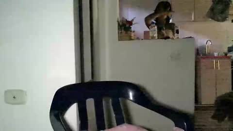 Zafiro online show from 05-27-26, 04:37