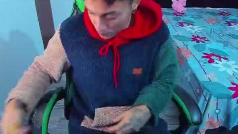 Snapshot of zafirocum chatting on 06-17-26, 10:39 BiG Zafiro online show from 06-17-26, 10:39