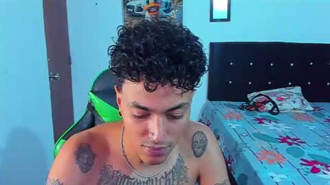Snapshot of zafirocum chatting on 06-20-26, 02:42 BiG Zafiro online show from 06-20-26, 02:42