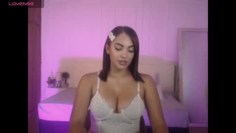 Snapshot of zafirolong chatting on 04-25-26, 05:43 zafirolong online show from 04-25-26, 05:43