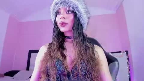 zahara___1 online show from 06-15-26, 03:09