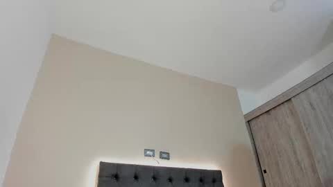 zahra_rose online show from 10-30-25, 08:20