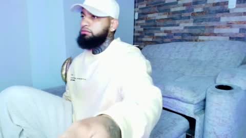 INSTAGRAM yormanfit7 online show from 09-22-25, 10:39