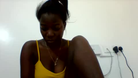 Snapshot of zainxxxx chatting on 02-04-26, 07:36 zainxxxx online show from 02-04-26, 07:36