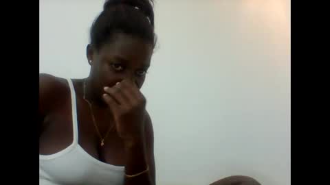 Snapshot of zainxxxx chatting on 02-04-26, 07:42 zainxxxx online show from 02-04-26, 07:42