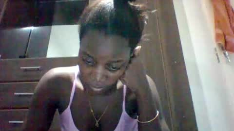 zainxxxx online show from 05-26-26, 10:39