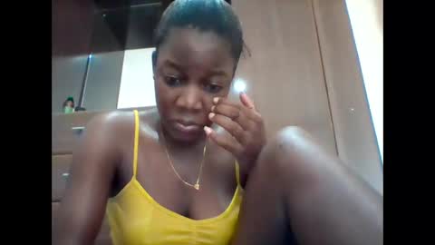 Snapshot of zainxxxx chatting on 06-09-26, 07:42 zainxxxx online show from 06-09-26, 07:42