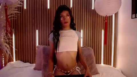 Snapshot of zaira_foox chatting on 07-16-26, 03:45 Zaira online show from 07-16-26, 03:45