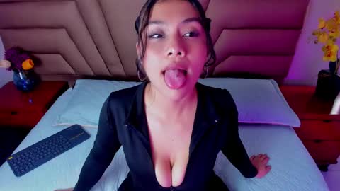 Snapshot of zamantta chatting on 03-09-25, 05:06 zamantta online show from 03-09-25, 05:06