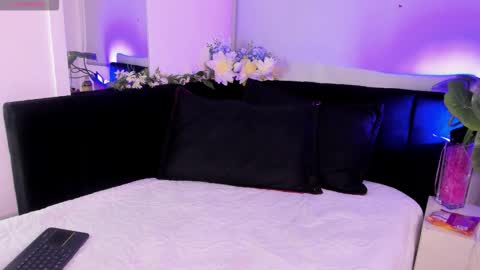 Snapshot of zamantta chatting on 11-20-25, 06:35 zamantta online show from 11-20-25, 06:35