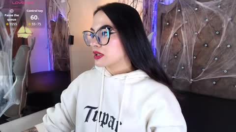   online show from 10-15-25, 10:21