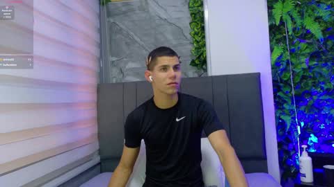 Snapshot of zamirscott chatting on 04-07-26, 12:38 Zamir online show from 04-07-26, 12:38