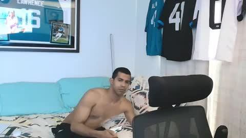 Snapshot of zamoraedii1994 chatting on 01-06-25, 05:06 Edii online show from 01-06-25, 05:06