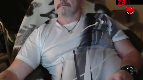 Snapshot of zander007 chatting on 01-05-25, 06:56 zander007 online show from 01-05-25, 06:56