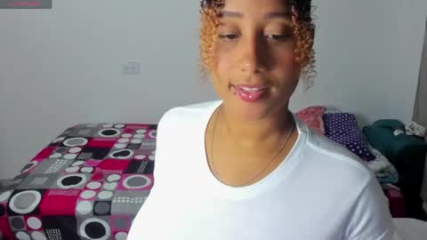 Zandra online show from 04-14-26, 05:13