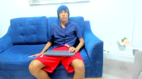 Snapshot of zane_belville chatting on 05-11-26, 11:16 Zane Belville online show from 05-11-26, 11:16