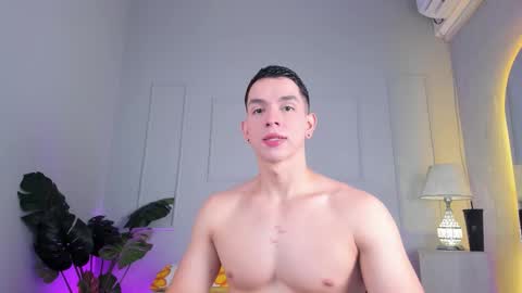Snapshot of zanedawson chatting on 09-09-25, 03:06 Zane Dawson online show from 09-09-25, 03:06
