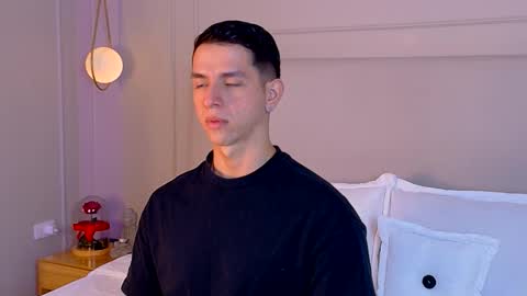 Zane Dawson online show from 11-12-25, 04:02