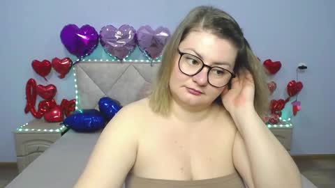 zannadreil online show from 02-23-25, 07:07