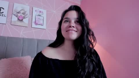 Snapshot of zara__sweet chatting on 12-21-24, 04:14 Zara Sweet online show from 12-21-24, 04:14