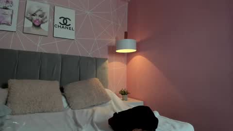 Snapshot of zara__sweet chatting on 01-20-25, 06:53 Zara Sweet online show from 01-20-25, 06:53