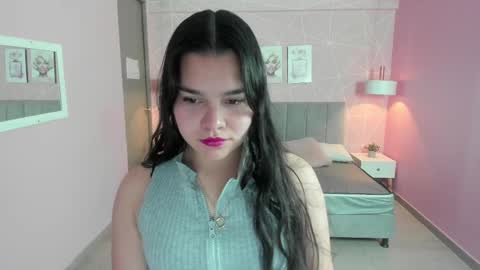 Snapshot of zara__sweet chatting on 03-10-25, 12:59 Zara Sweet online show from 03-10-25, 12:59