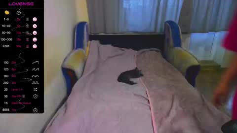 chaturcum online show from 10-08-25, 03:59