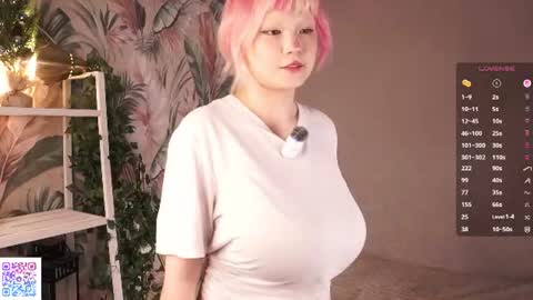 Snapshot of zara_shine chatting on 07-05-26, 06:48 Criss online show from 07-05-26, 06:48