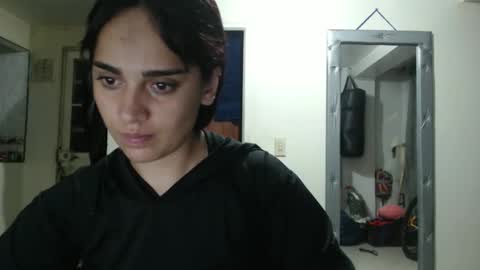 Snapshot of zaraa_lopez chatting on 02-12-26, 08:31 zaraa_lopez online show from 02-12-26, 08:31