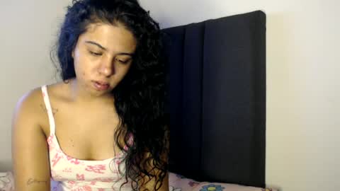 Snapshot of zarah_v chatting on 07-01-26, 09:55 Fernanda online show from 07-01-26, 09:55