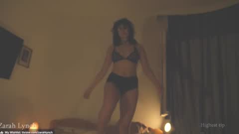 Miss Lynch   Next show  2911 online show from 07-30-26, 10:09