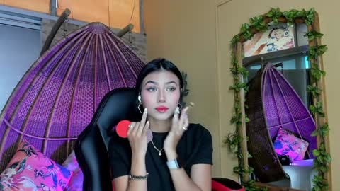 Zara Lim  online show from 01-27-25, 09:44