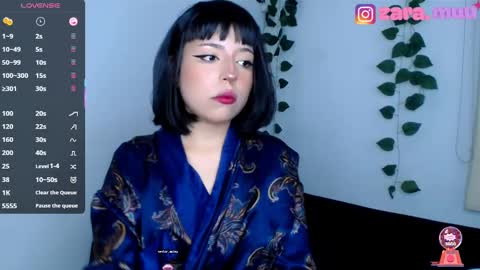 Snapshot of zaramuley chatting on 02-17-25, 12:54 Zara muley online show from 02-17-25, 12:54