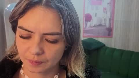Snapshot of zarcasutra_t chatting on 05-31-26, 12:34 Isabella online show from 05-31-26, 12:34