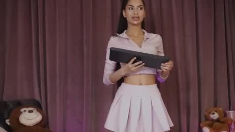 zariaavera online show from 04-19-26, 08:11