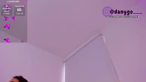 Zariana online show from 11-29-25, 07:06