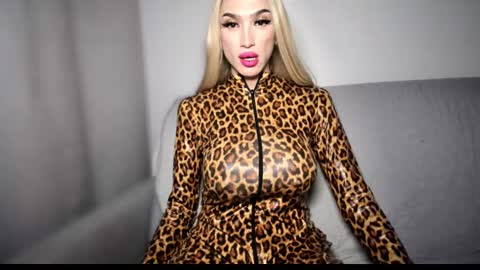 ZARINA online show from 12-09-24, 12:34