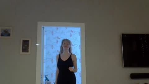 Zarina Swift online show from 03-11-26, 05:02