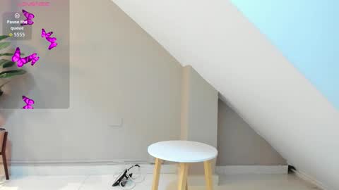 Snapshot of zary_saenz chatting on 12-05-25, 12:03 Zary online show from 12-05-25, 12:03