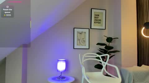 Snapshot of zary_saenz chatting on 01-09-26, 12:08 Zary online show from 01-09-26, 12:08