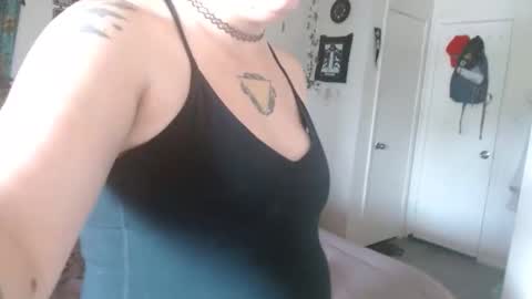 zawmbiemoonz online show from 04-16-26, 04:52