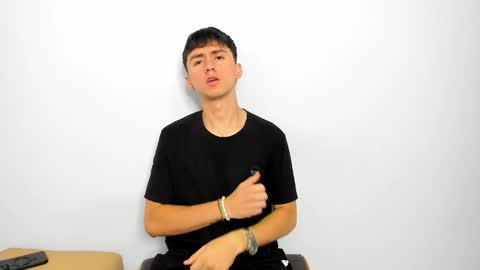 Snapshot of zayn_blaze chatting on 09-08-25, 07:02 zayn_blaze online show from 09-08-25, 07:02