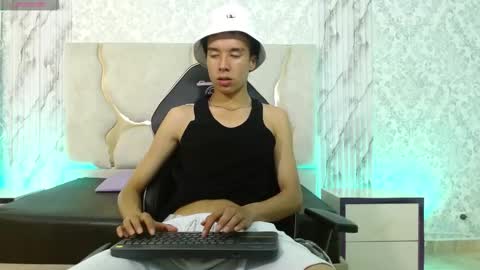 zayn_tay online show from 01-10-26, 07:26