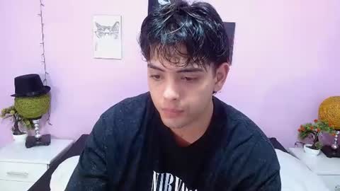Snapshot of zayne_lyon chatting on 07-24-26, 11:41 zayne lyon online show from 07-24-26, 11:41