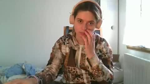 Snapshot of zazbella chatting on 03-15-26, 08:20 zazbella online show from 03-15-26, 08:20