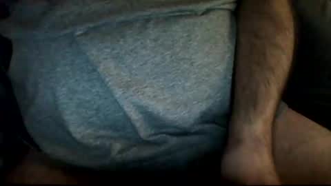 Snapshot of zeddie71 chatting on 03-01-25, 01:40 zeddie71 online show from 03-01-25, 01:40