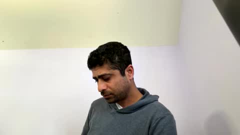 Snapshot of zee20241 chatting on 02-17-26, 07:09 zee20241 online show from 02-17-26, 07:09