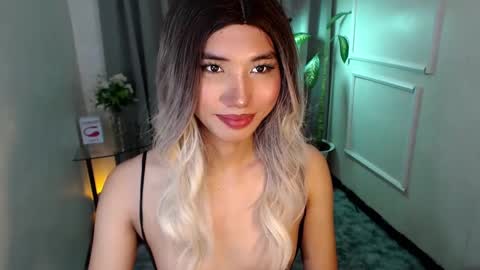 Snapshot of zelainalovetocum chatting on 01-20-25, 06:10 zelainalovetocum online show from 01-20-25, 06:10